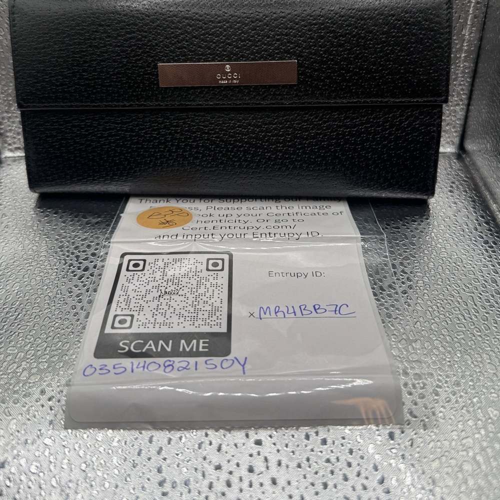 Authentic Gucci Logo Continental Flap Long Wallet Clutch ✨
